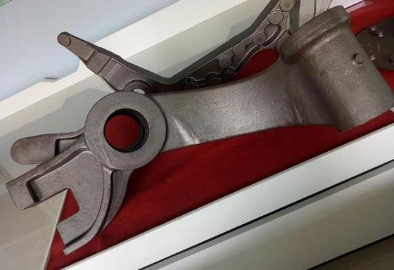 المسبوكات ADI ، قطع غيار الآلات الزراعية ، أجزاء الحديد الزهر ، الصب- التعليق للآلات الزراعية