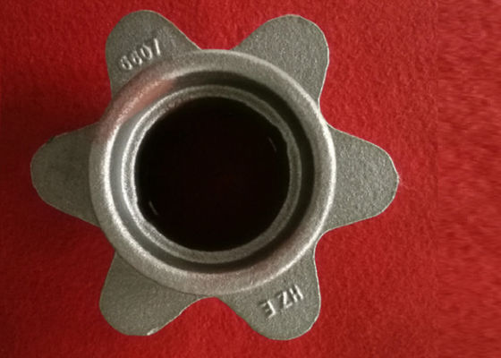 OEM الرمل الصب قطع الحديد المحور الخلفي للشاحنة الشوكية FDC450 GGG45 QT450-10 المواد