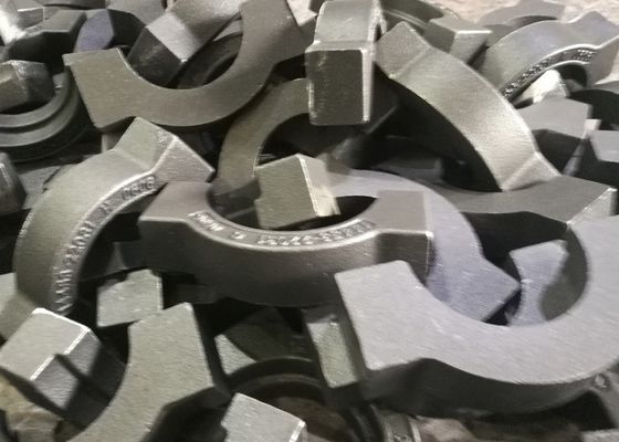 صناعة المعدات الأولية عالية الجودة الرمل الصب الحديد القابل للتقليد QT450-12 طحن شاحنة النقل غطاء حمالة الصب