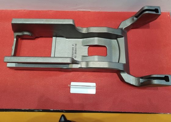 صب الرافعة الشوكية GGG600-3 منتجات حديد الدكتايل